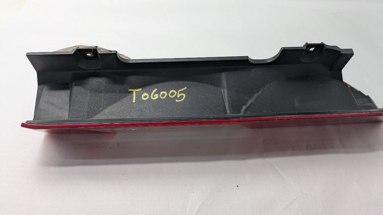 2015 FORD TRANSIT 150 3.7L 6cyl Gasoline VVT Right TAIL LAMP - 482236 — photo 7