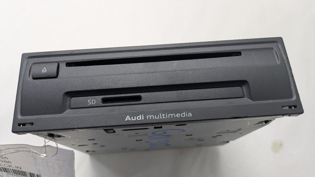 2016 AUDI A3 Radio Audio - 482327 — photo 5