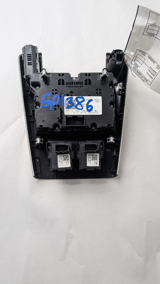 2016 AUDI A3 Radio Audio - 482329 — photo 2