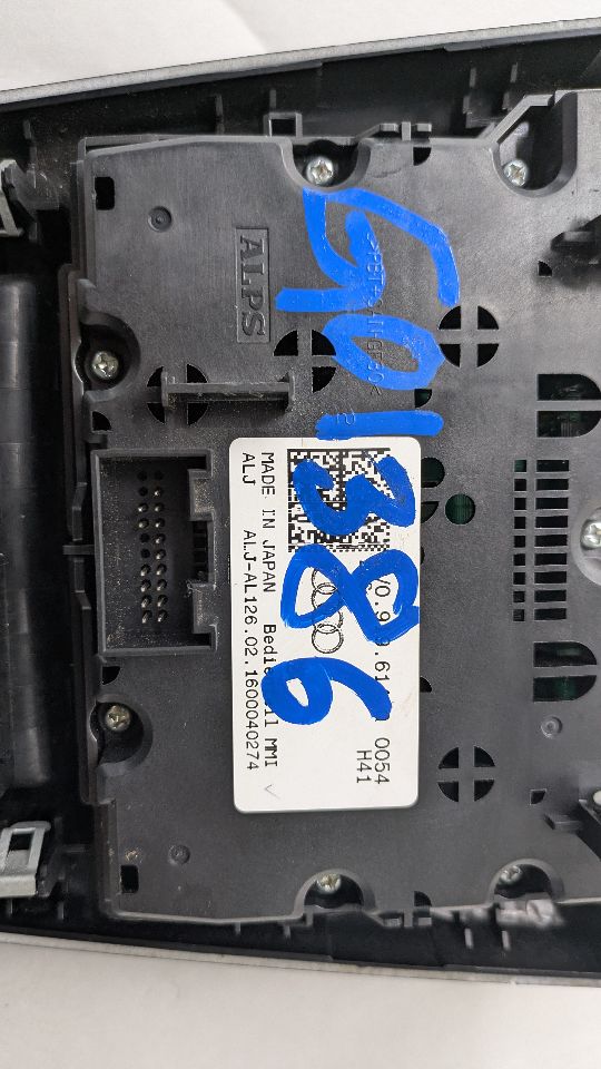 2016 AUDI A3 Radio Audio - 482329 — photo 3