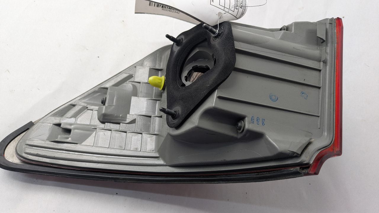 2012 LEXUS IS250 Left TAIL LAMP - 482342 — photo 2