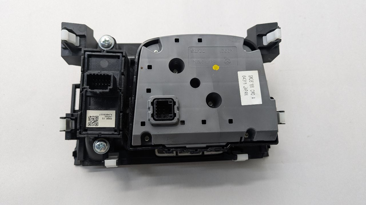 2017 MAZDA 3 Console, Front - 482621 — photo 6