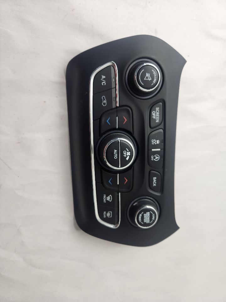 2017 JEEP CHEROKEE TEMP CONTROL - 482640