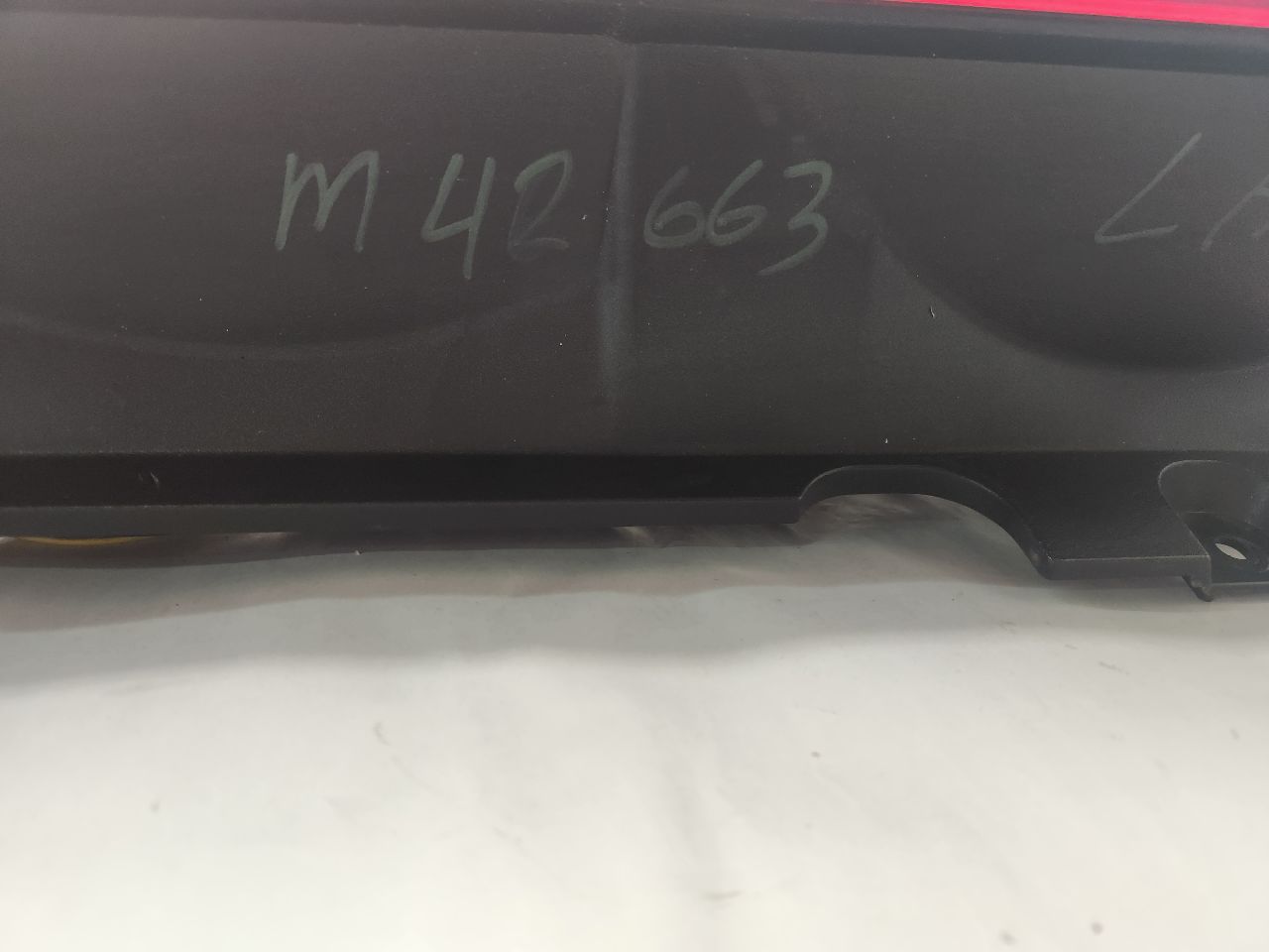 2019 FORD TRANSIT 250 Left TAIL LAMP - 482644 — photo 3