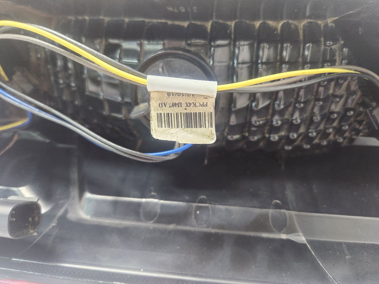 2019 FORD TRANSIT 250 Left TAIL LAMP - 482644 — photo 6