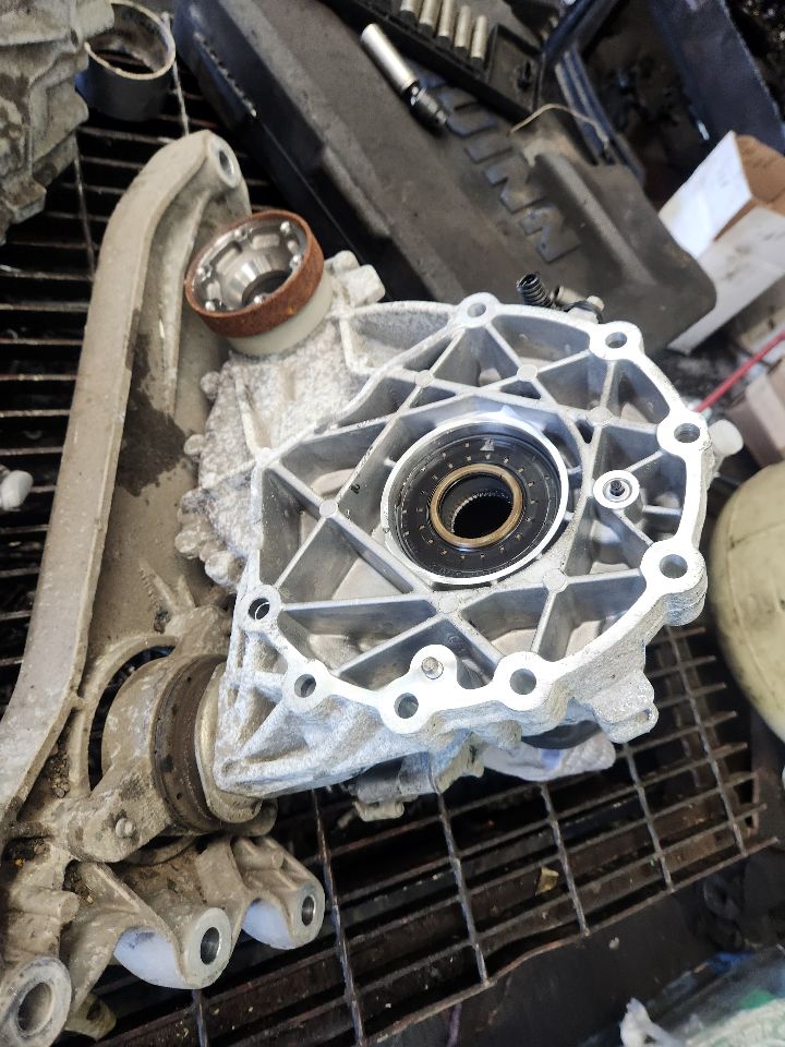 2018 MASERATI QUATTROPO 3.0L 6cyl Turbo Gasoline TRANSFER CASE ASSY - 482782
