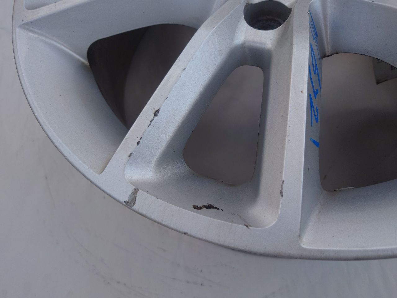 2013 DODGE JOURNEY WHEEL - 482911 — photo 4