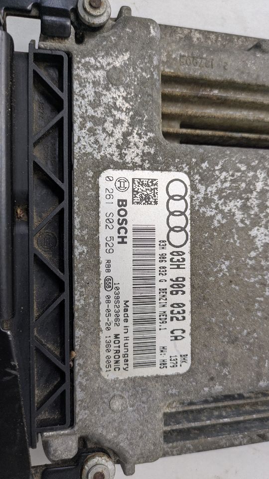 2009 AUDI Q7 Eng/Motor Cont Mod - 482933