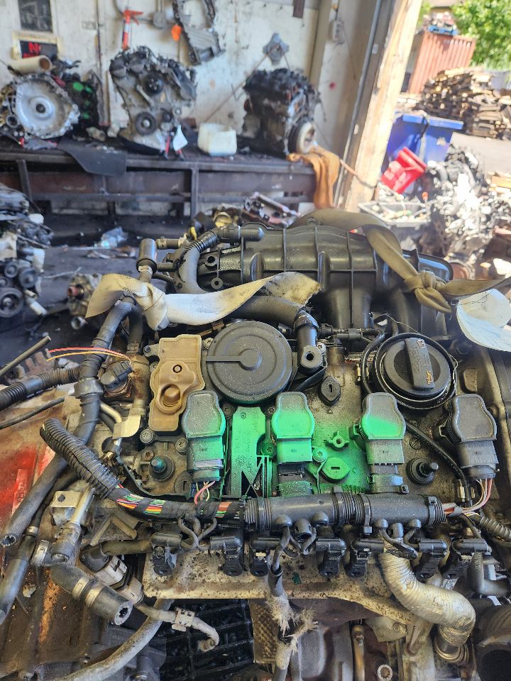 2010 AUDI A4 ENGINE ASSEMBLY - 483118 — photo 5