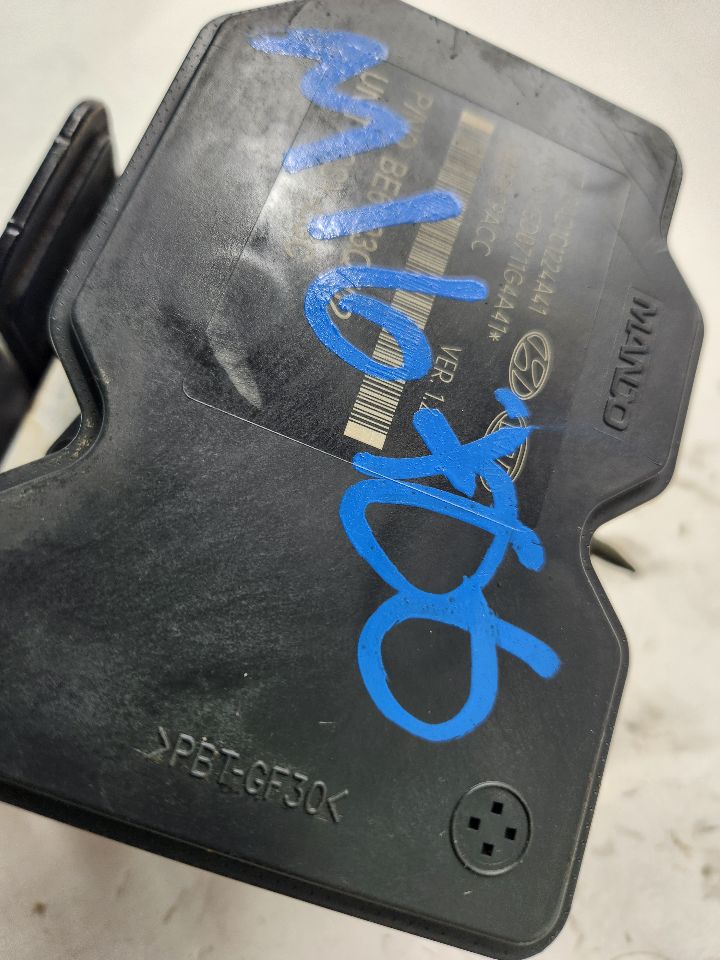 2015 HYUNDAI ACCENT Anti-lock Brake Pts - 483228 — photo 5