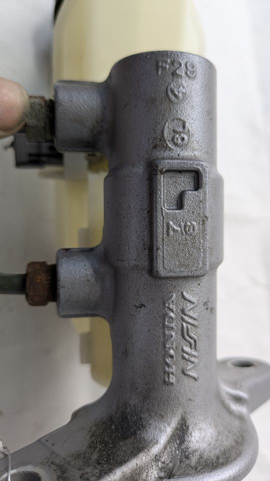 2016 HONDA PILOT 6cyl Gasoline 3.5 BRAKE MASTER CYL - 483485 — photo 3