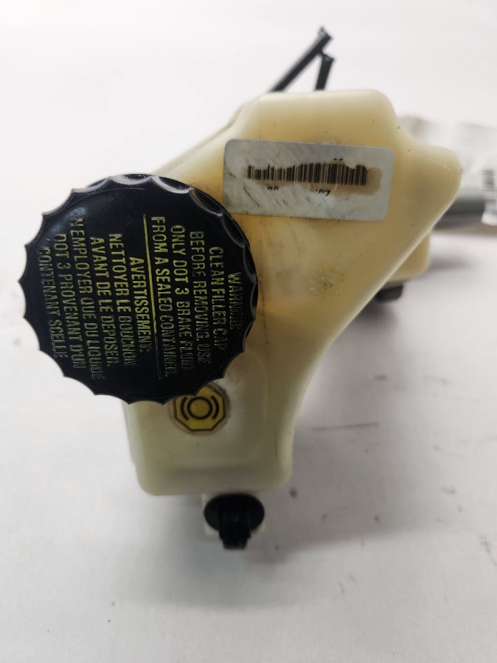 2015 NISSAN ALTIMA BRAKE MASTER CYL - 483846