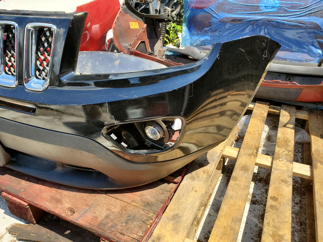 2014 JEEP COMPASS BUMPER ASSY, FRONT - 483901 — photo 3