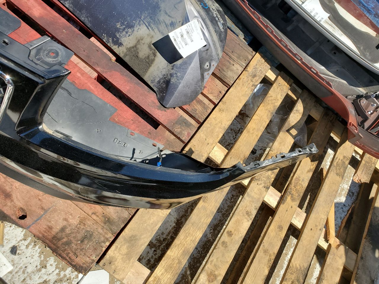 2014 JEEP COMPASS BUMPER ASSY, FRONT - 483901 — photo 4