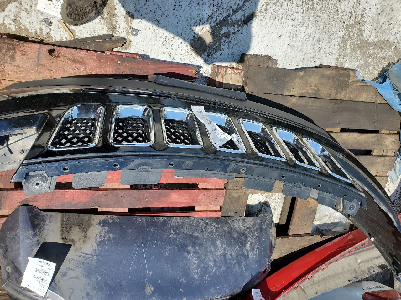 2014 JEEP COMPASS BUMPER ASSY, FRONT - 483901 — photo 5