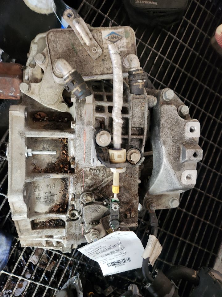 2018 VOLKSWAGEN BEETLE Transmiss,Transaxle - 483943