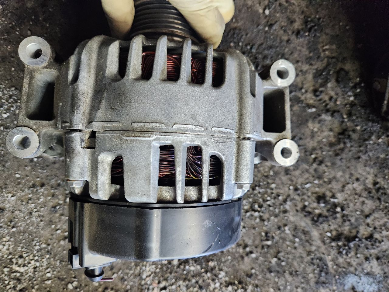 2018 VOLKSWAGEN BEETLE ALTERNATOR - 483949 — photo 3