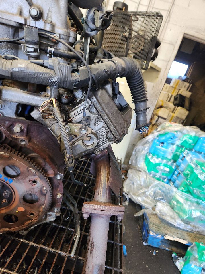 2001 TOYOTA TUNDRA ENGINE ASSEMBLY - 483992 — photo 5