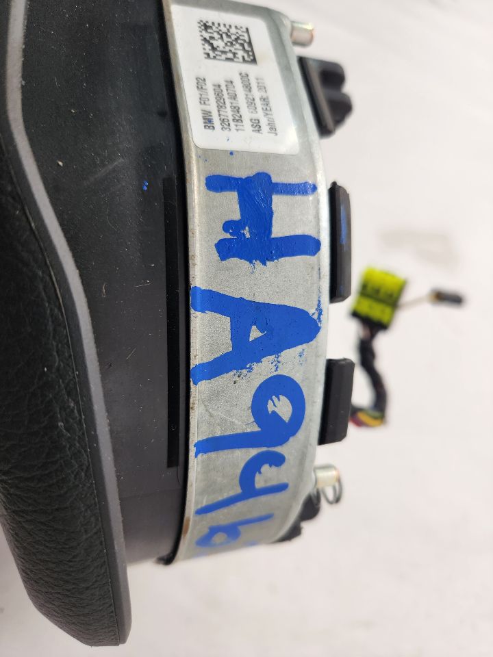 2012 BMW 650i 8cyl Gasoline Turbo 4.4 Left AIR BAG - 484048 — photo 2
