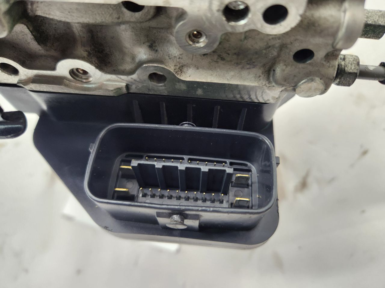 2012 LEXUS IS250 Anti-lock Brake Pts - 484051 — photo 5