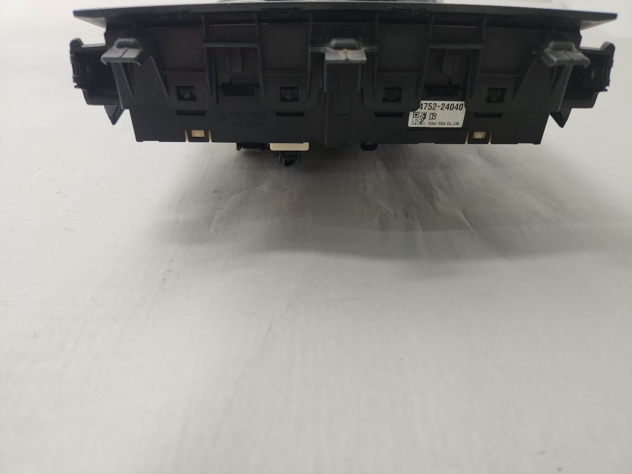 2015 LEXUS RC350 6cyl Gasoline 3.5 Console, Front - 484078 — photo 2