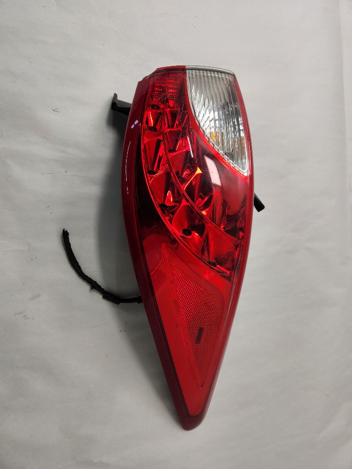 2015 INFINITI QX60 6cyl Gasoline 3.5 Right TAIL LAMP - 484118