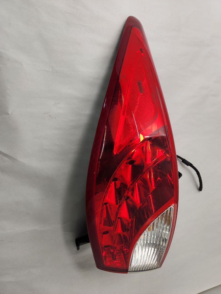 2015 INFINITI QX60 6cyl Gasoline 3.5 Left TAIL LAMP - 484120