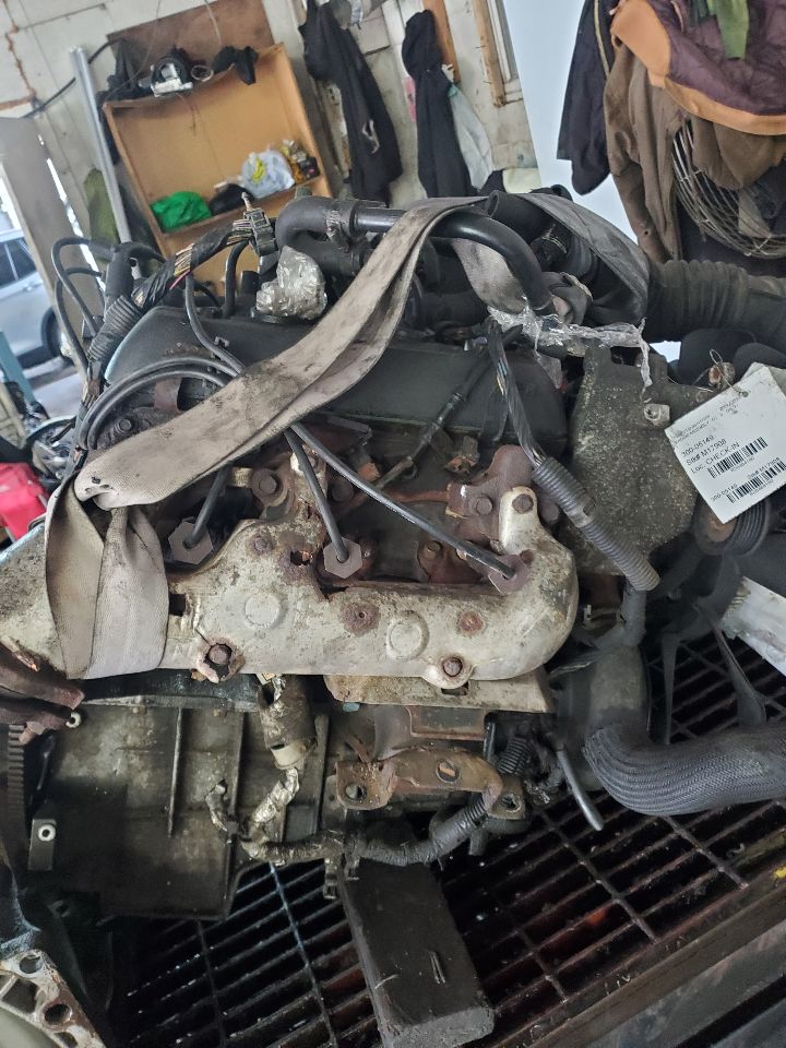 2009 CHEVROLET EXPRESS 1500 VAN ENGINE ASSEMBLY - 484180 — photo 5