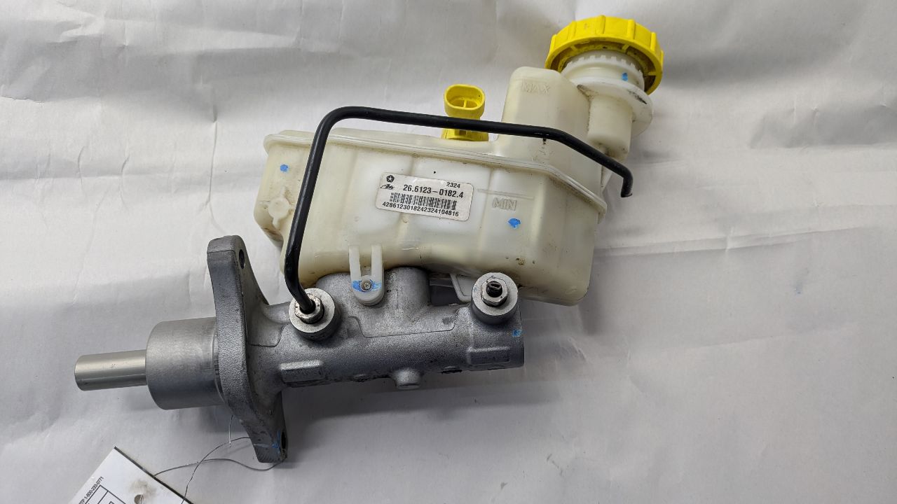 2015 DODGE DART BRAKE MASTER CYL - 484196