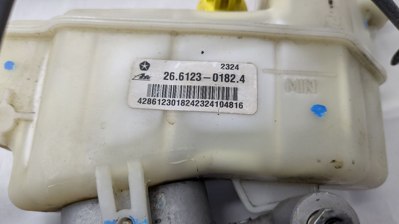 2015 DODGE DART BRAKE MASTER CYL - 484196 — photo 2