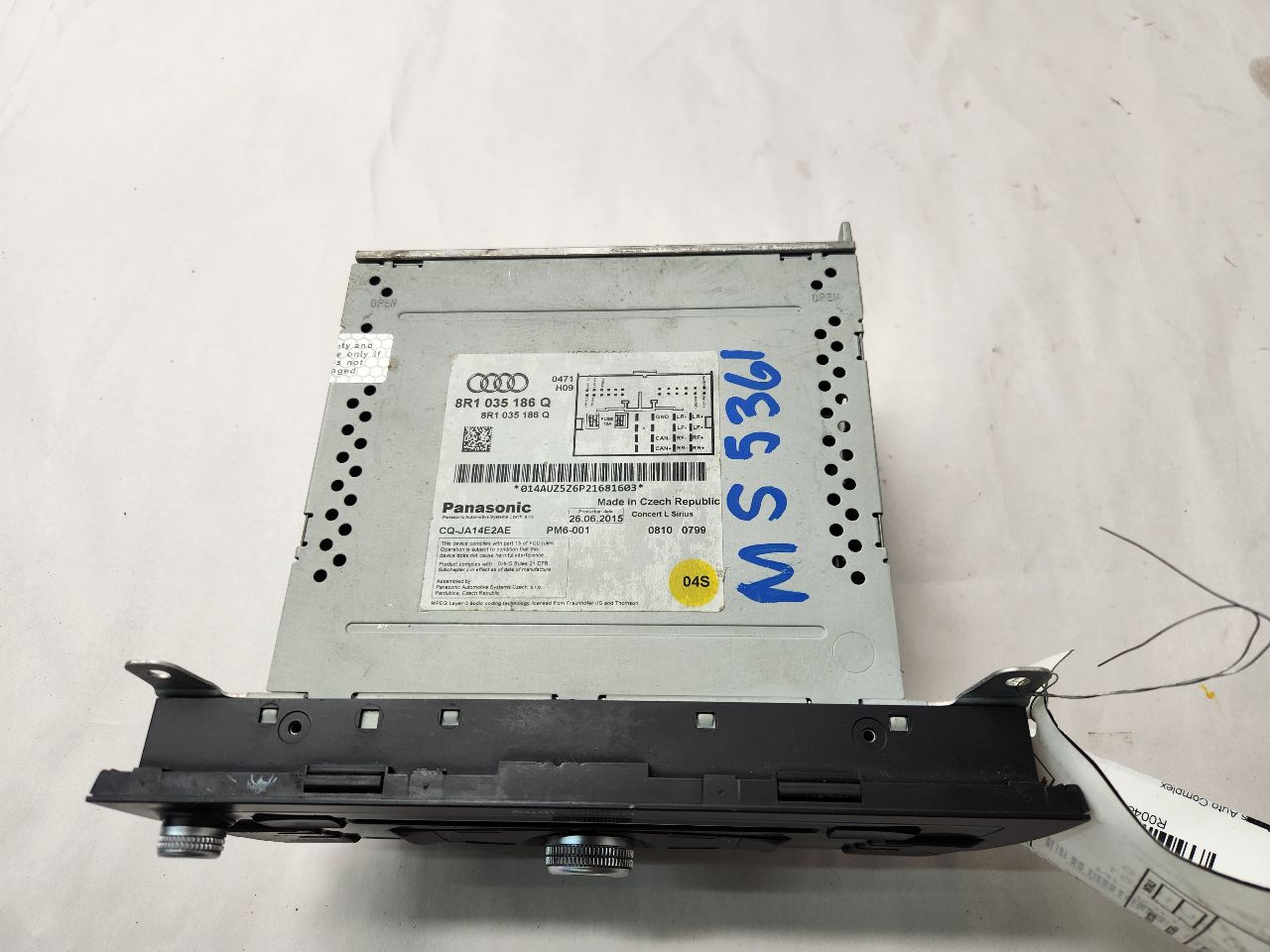 2016 AUDI A4 Radio Audio - 484356 — photo 2