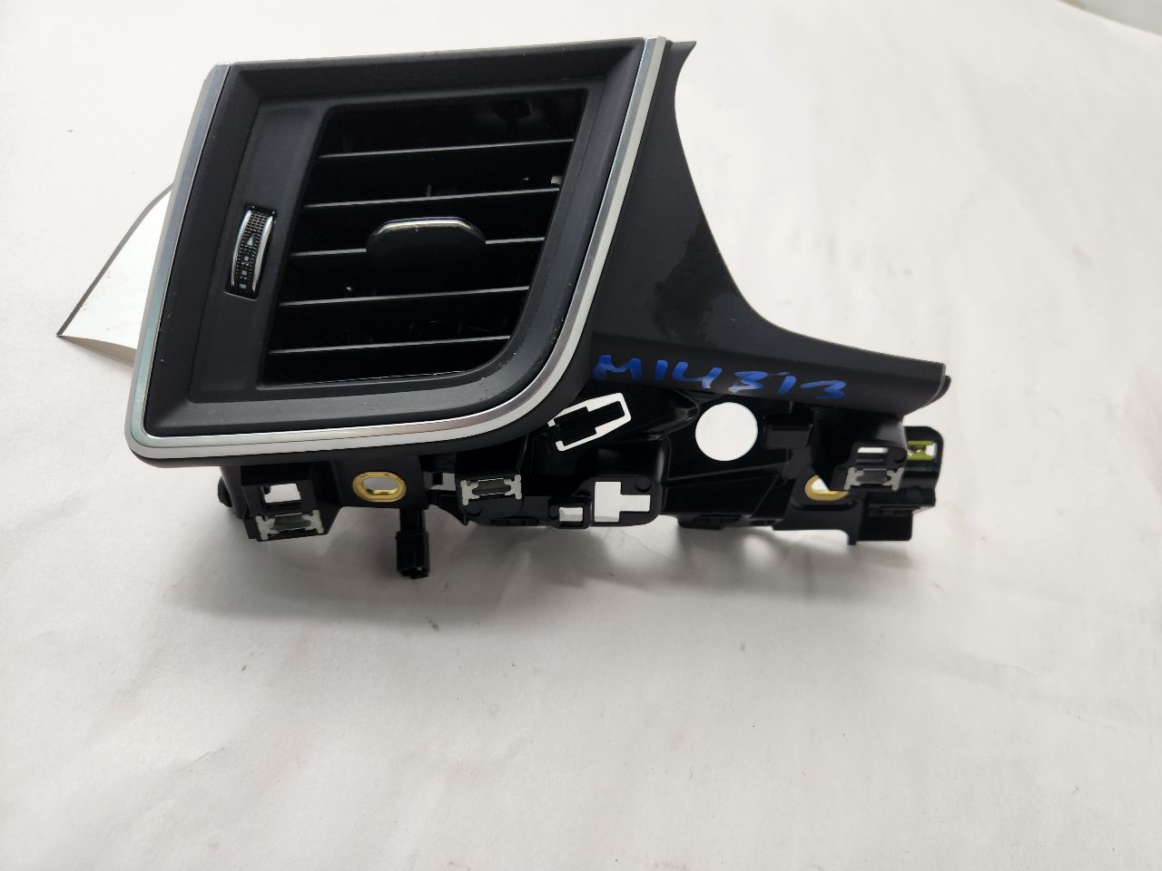 2020 AUDI SQ5 COWL VENT PANEL - 484383