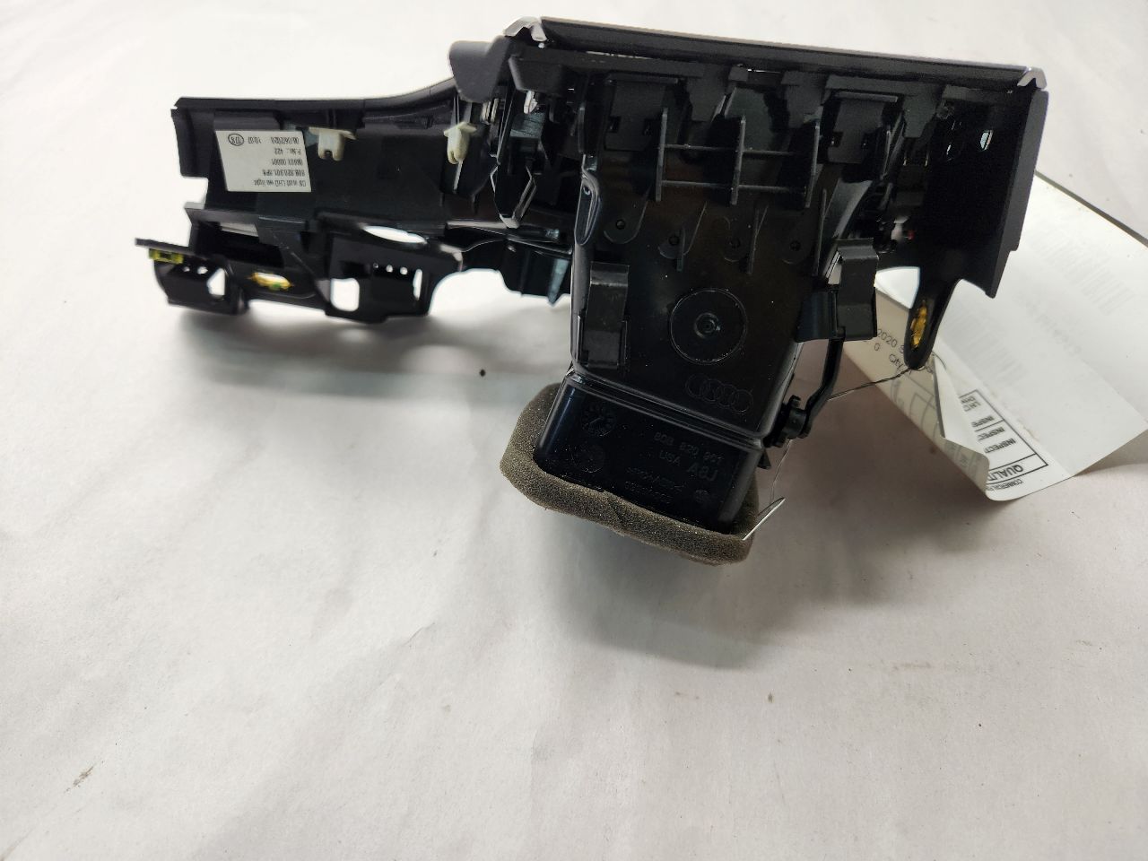 2020 AUDI SQ5 COWL VENT PANEL - 484383 — photo 3