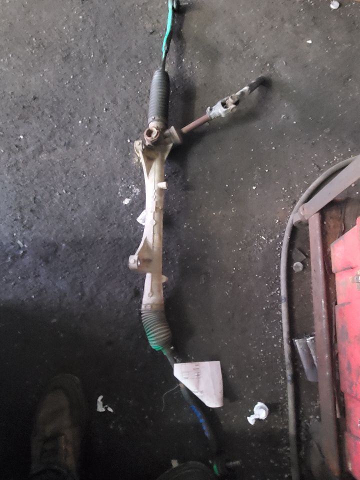 2015 NISSAN NV200 STEERING GEAR RACK - 484606