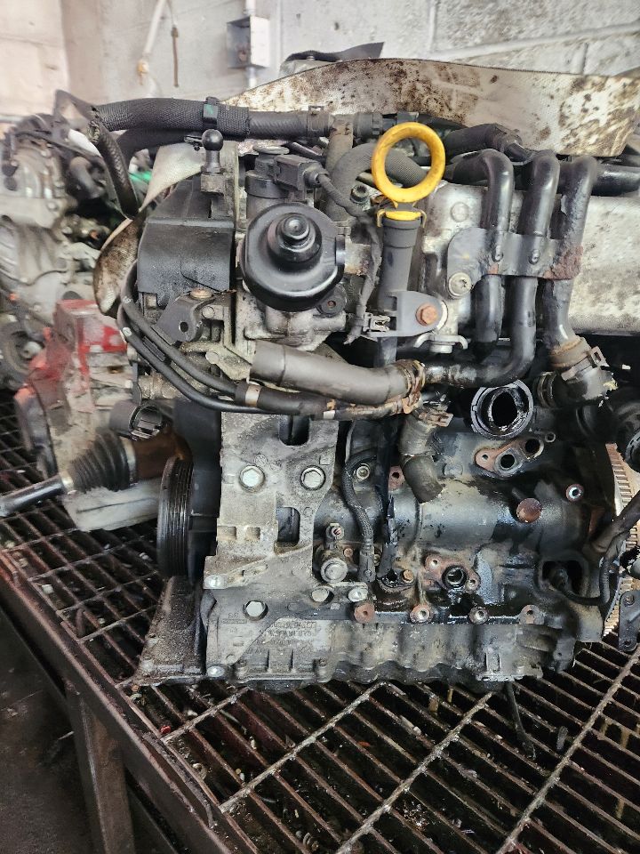 2015 VOLKSWAGEN GOLF ENGINE ASSEMBLY - 484660 — photo 3