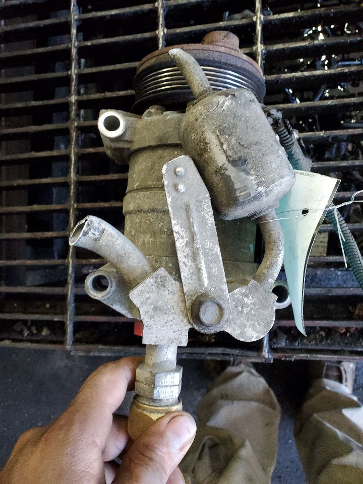 2002 CHEVROLET VAN AC COMPRESSOR - 484678 — photo 2