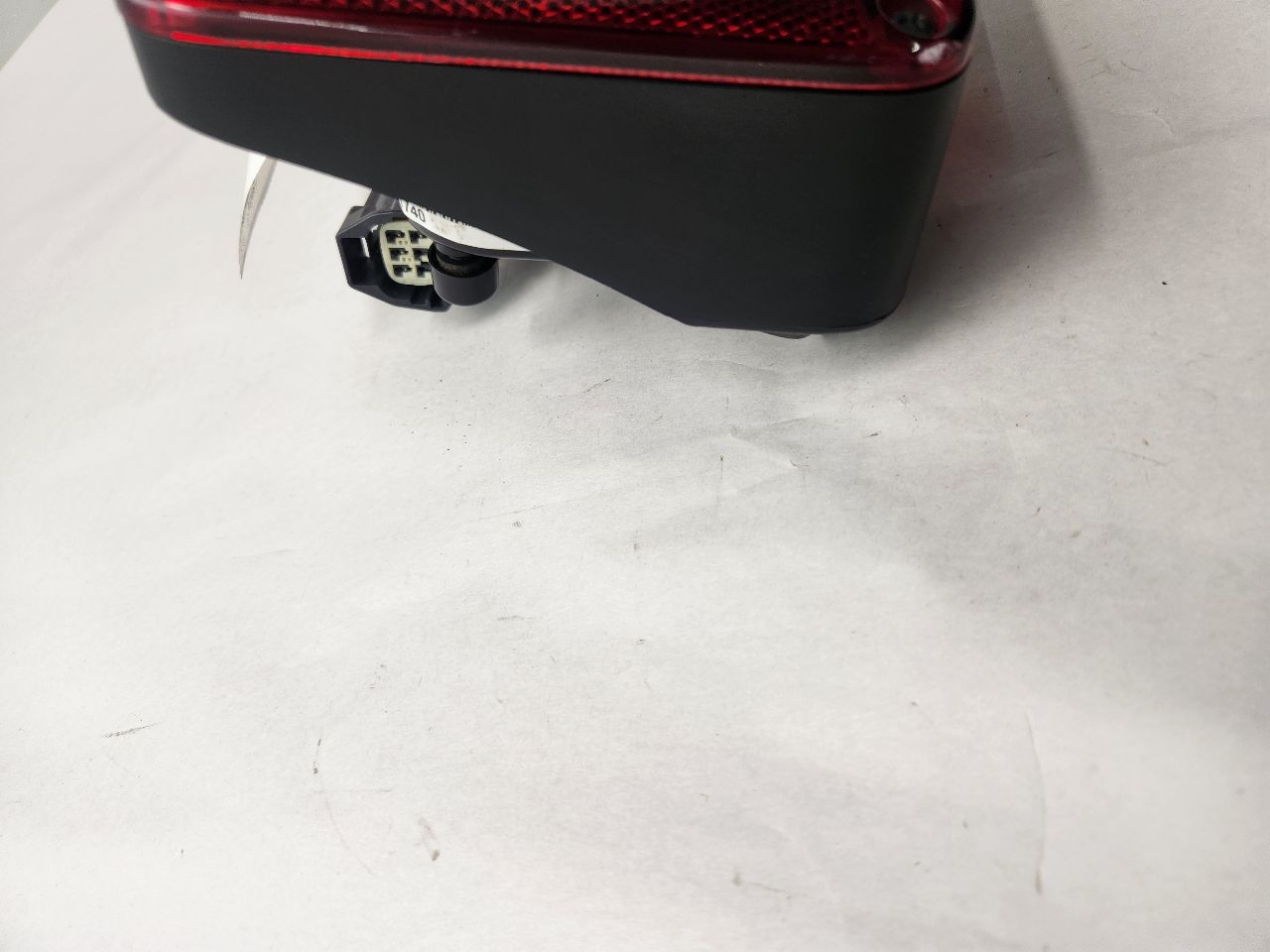 2018 JEEP WRANGLER 3.6L 6cyl Left TAIL LAMP - 484717 — photo 2