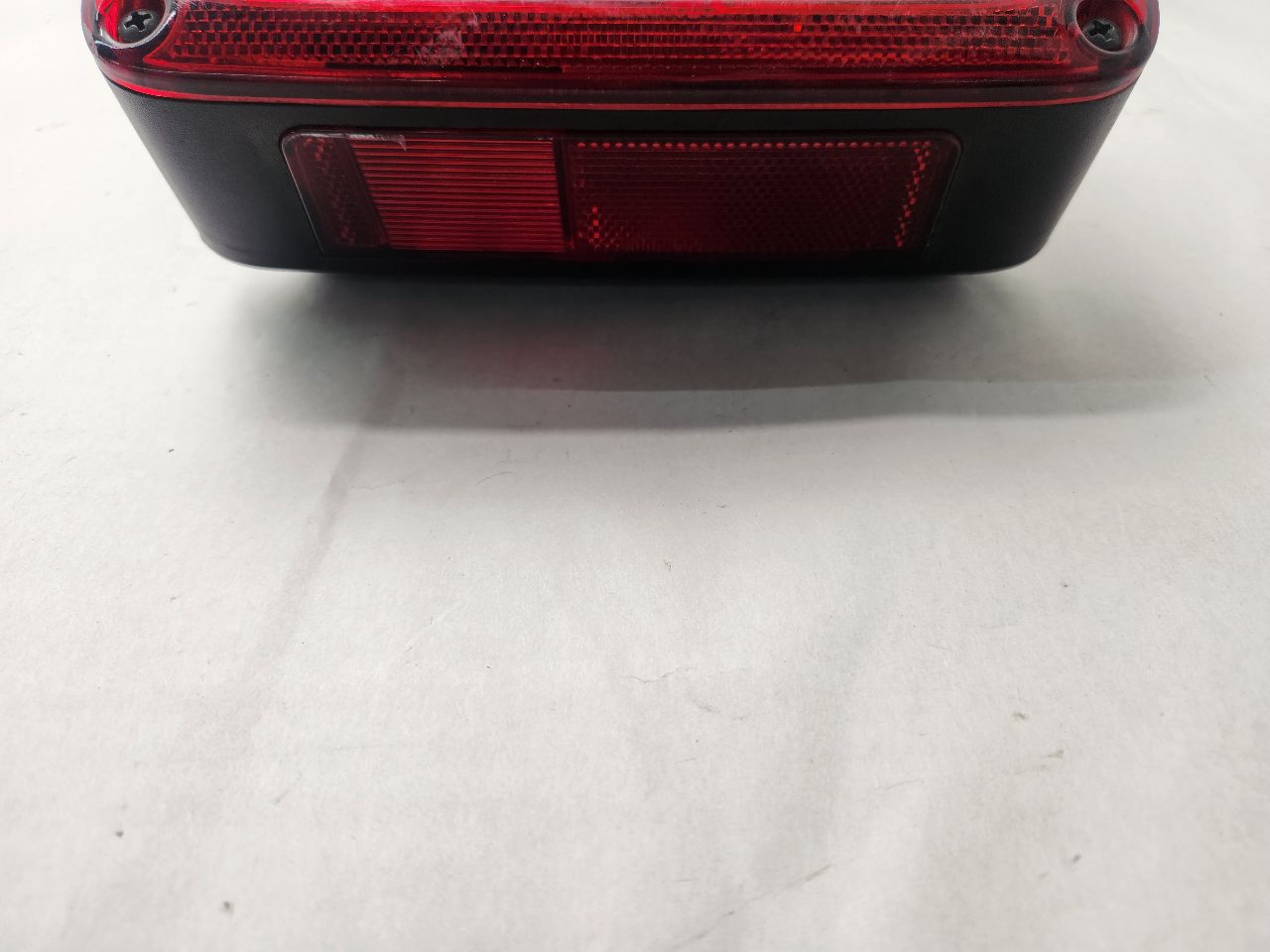 2018 JEEP WRANGLER 3.6L 6cyl Left TAIL LAMP - 484717 — photo 3
