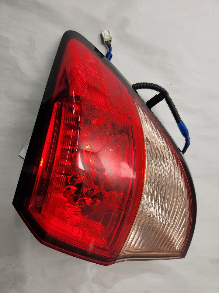 2016 HONDA HR-V Left TAIL LAMP - 485053
