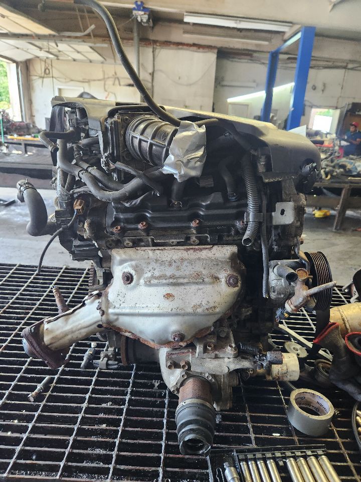 2013 INFINITI G37 ENGINE ASSEMBLY - 485090