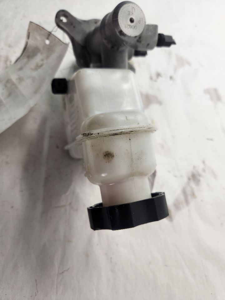 2016 KIA CADENZA BRAKE MASTER CYL - 485265 — photo 5
