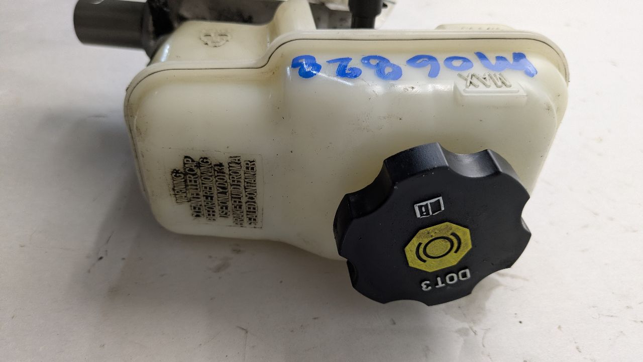 2013 CADILLAC CTS BRAKE MASTER CYL - 485322 — photo 3