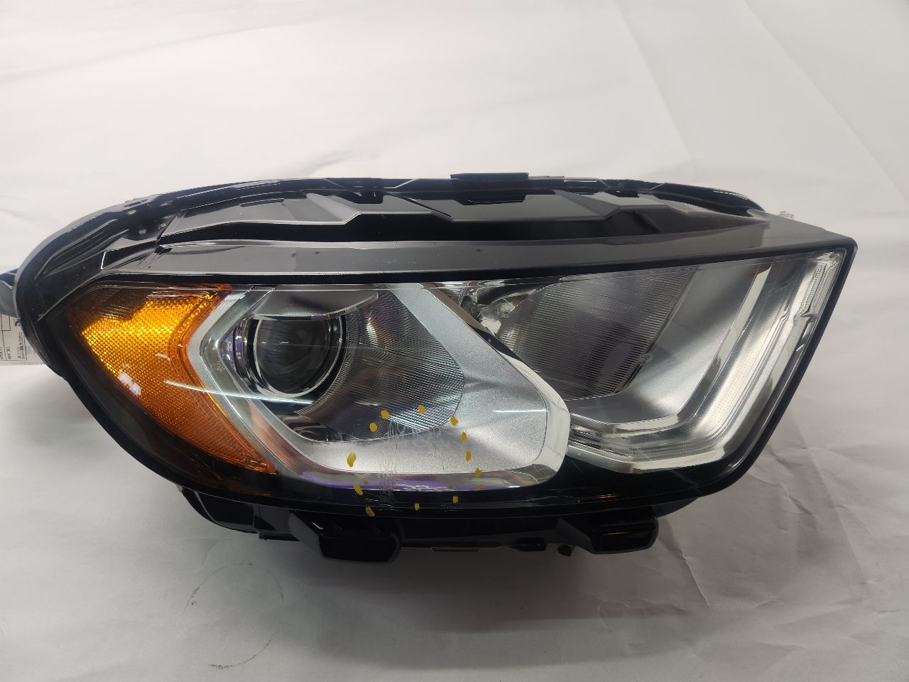 2019 FORD ECOSPORT Right HEADLAMP ASSEMBLY - 485329