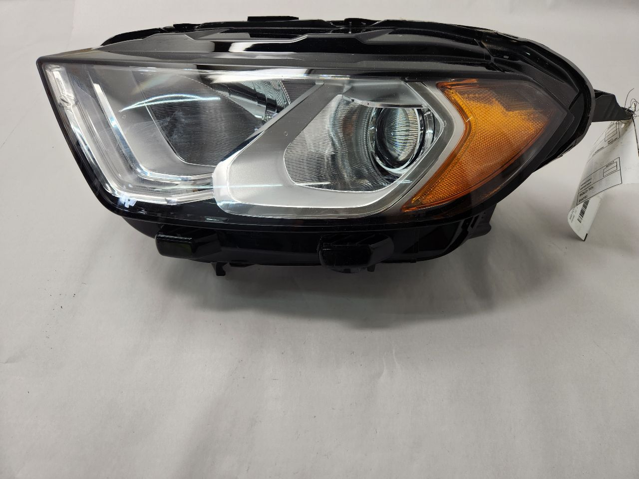 2019 FORD ECOSPORT Left HEADLAMP ASSEMBLY - 485330