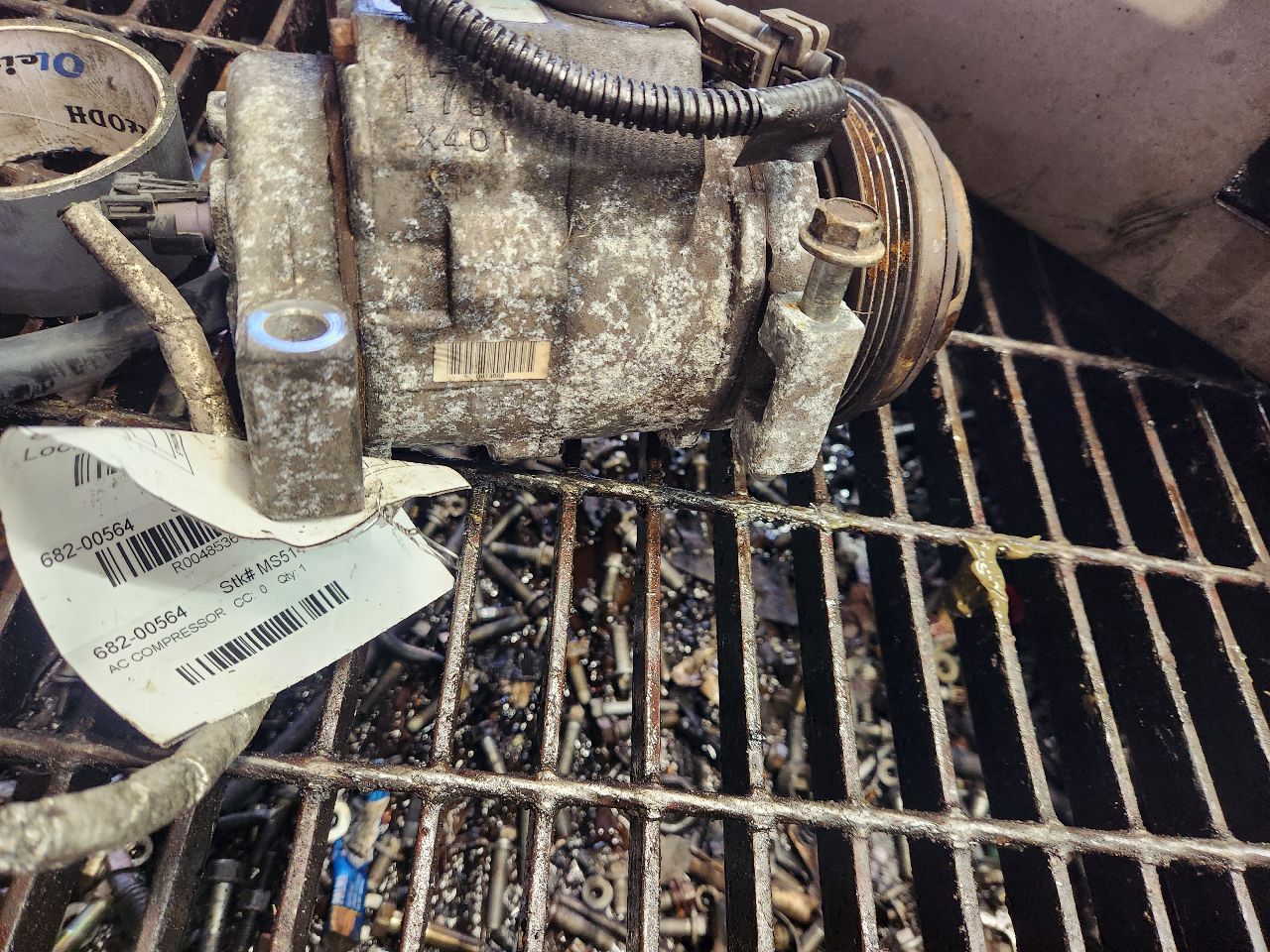 2005 CHEVROLET VAN AC COMPRESSOR - 485361 — photo 3