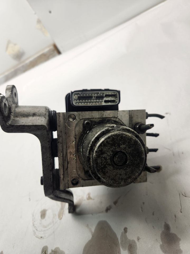 2015 HONDA CIVIC Anti-lock Brake Pts - 485663 — photo 1