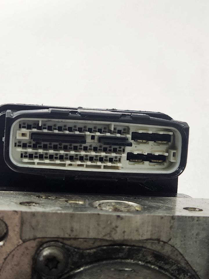 2015 HONDA CIVIC Anti-lock Brake Pts - 485663 — photo 2