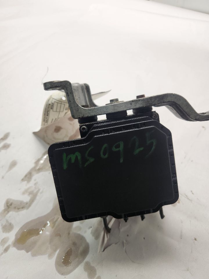 2015 HONDA CIVIC Anti-lock Brake Pts - 485663 — photo 4
