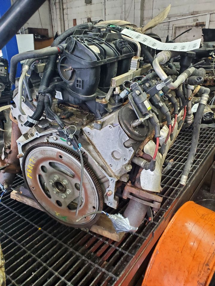 2008 GMC ENVOY ENGINE ASSEMBLY - 485708 — photo 5