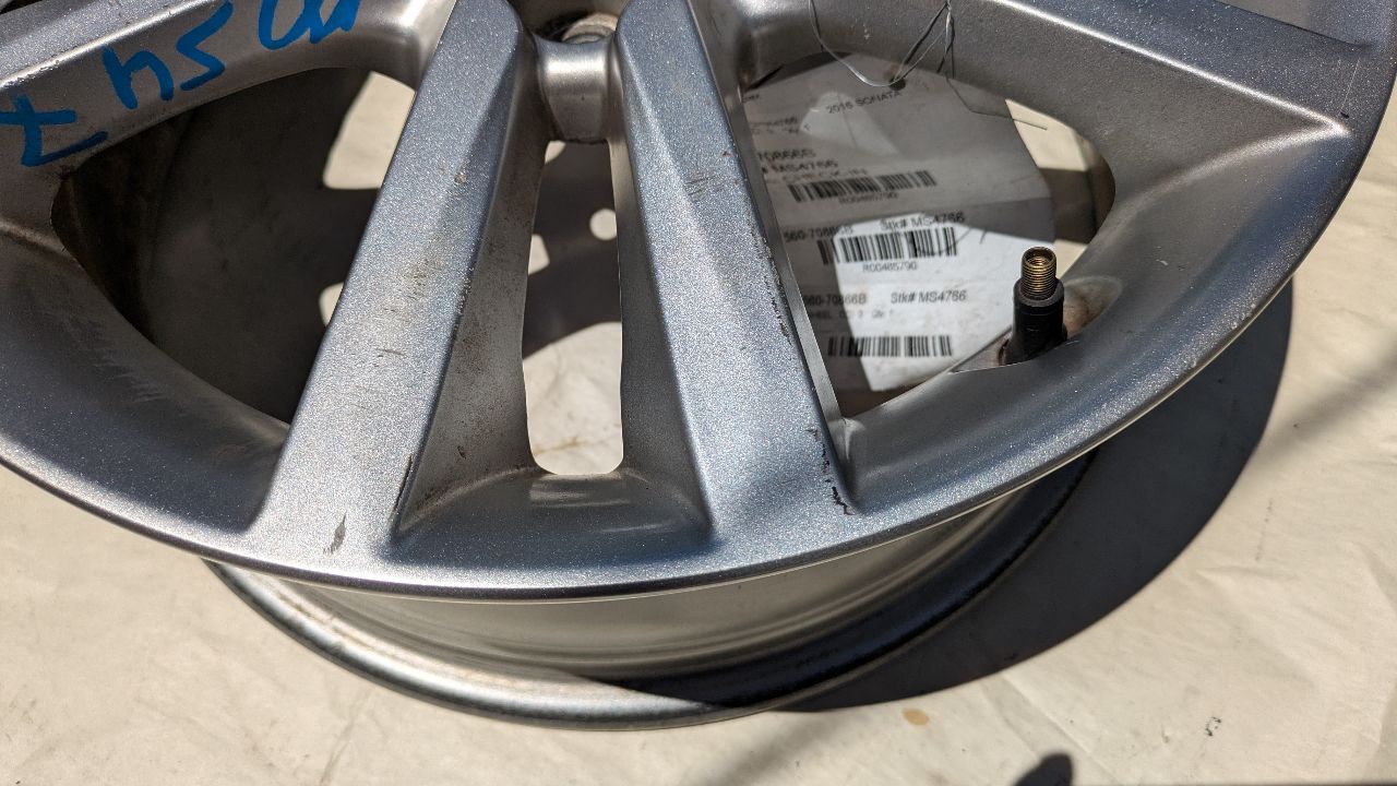 2016 HYUNDAI SONATA WHEEL - 485790 — photo 4